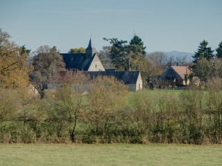 het dorp biches